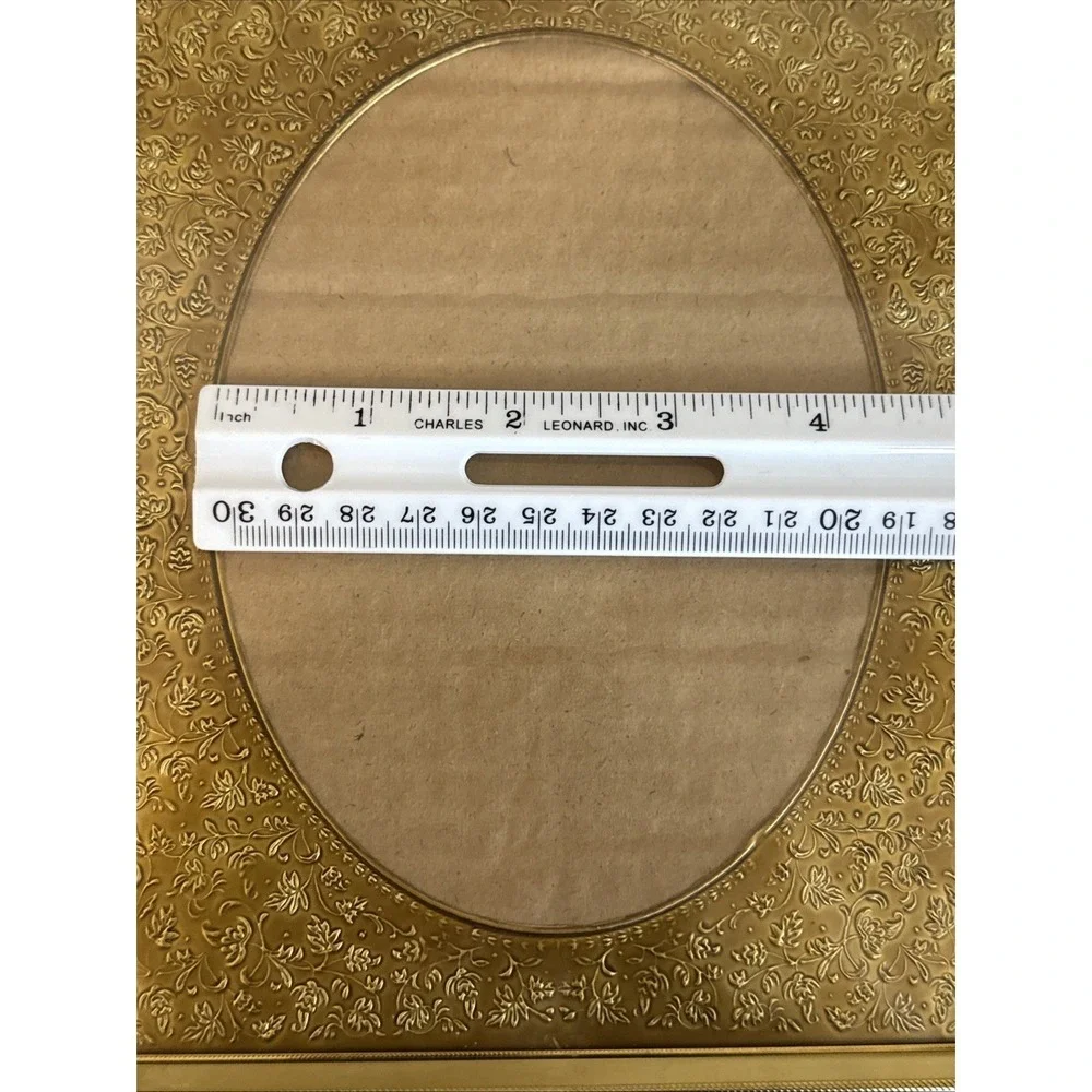 Pair‎ Vtg Gold Tone Metal Picture Frames Embossed Filigree Border Oval Opening